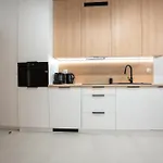 Miodowy Z Duzym Tarasem W Rewalu, Blisko Morza Apartment