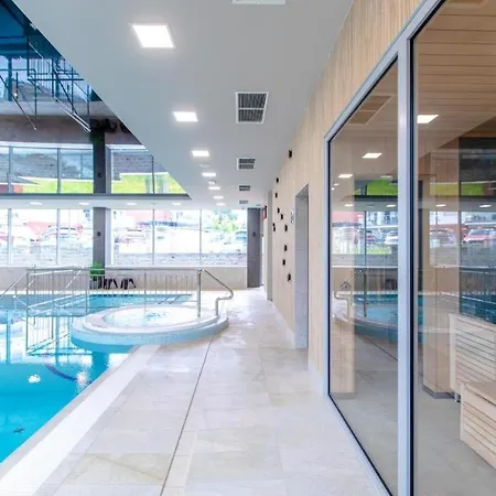 Miodowy Z Duzym Tarasem W Rewalu, Blisko Morza Appartamento Rewal